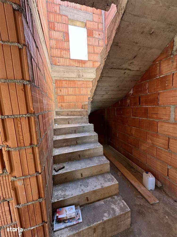 Casa de vanzare - 4 camere - 2 bai - teren 300 mp - Sura Mica-6