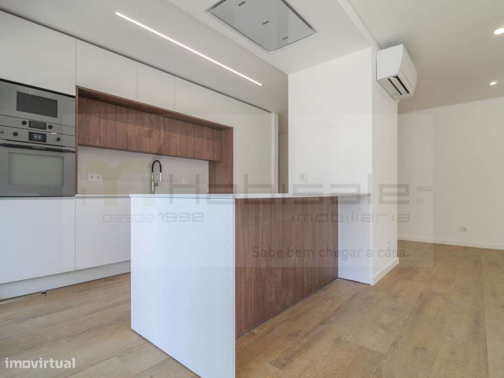 T3 com Terraço e Jacuzzi 5 minutos da praia - Grande imagem: 5/36