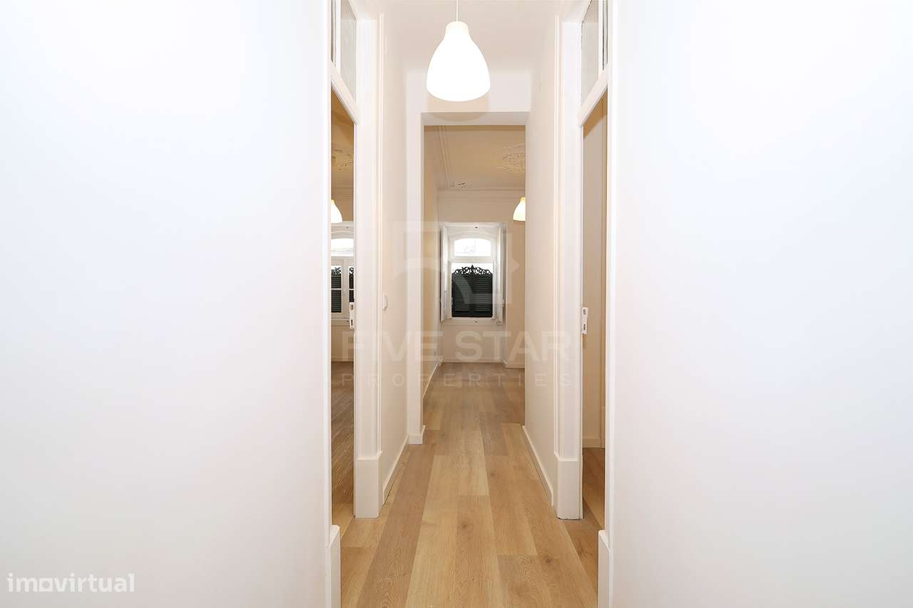 T1+1 - Príncipe Real - Renovado - Jardim Privado-17