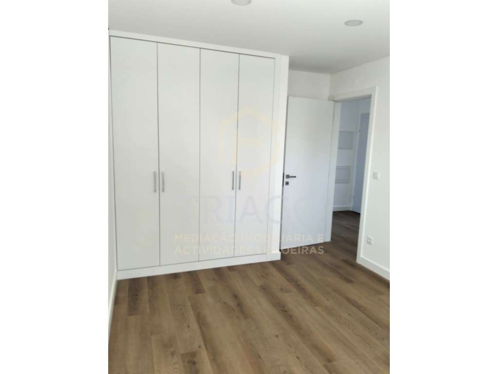 Fantástico Apartamento T1 NOVO - Exclusivo Triago-12