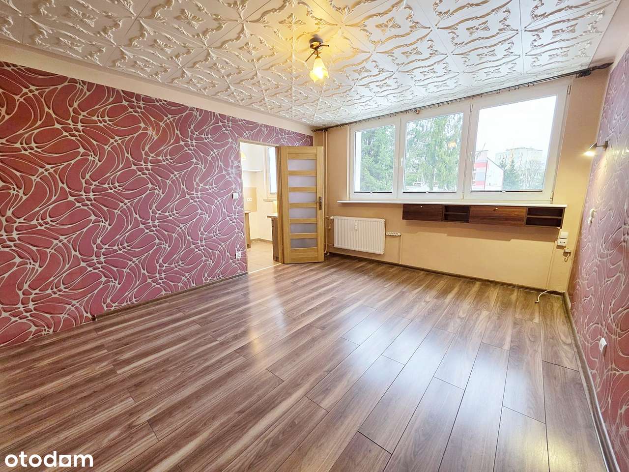 2-pokojowe, balkon, meble w kuchni oraz 2 szafy, ul. Kolejowa-7
