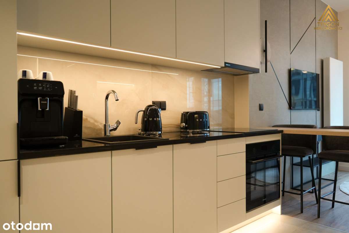 Widokowy Apartament 37m2 - Rondo Daszyńskiego - Pełny obrazek: 2/17