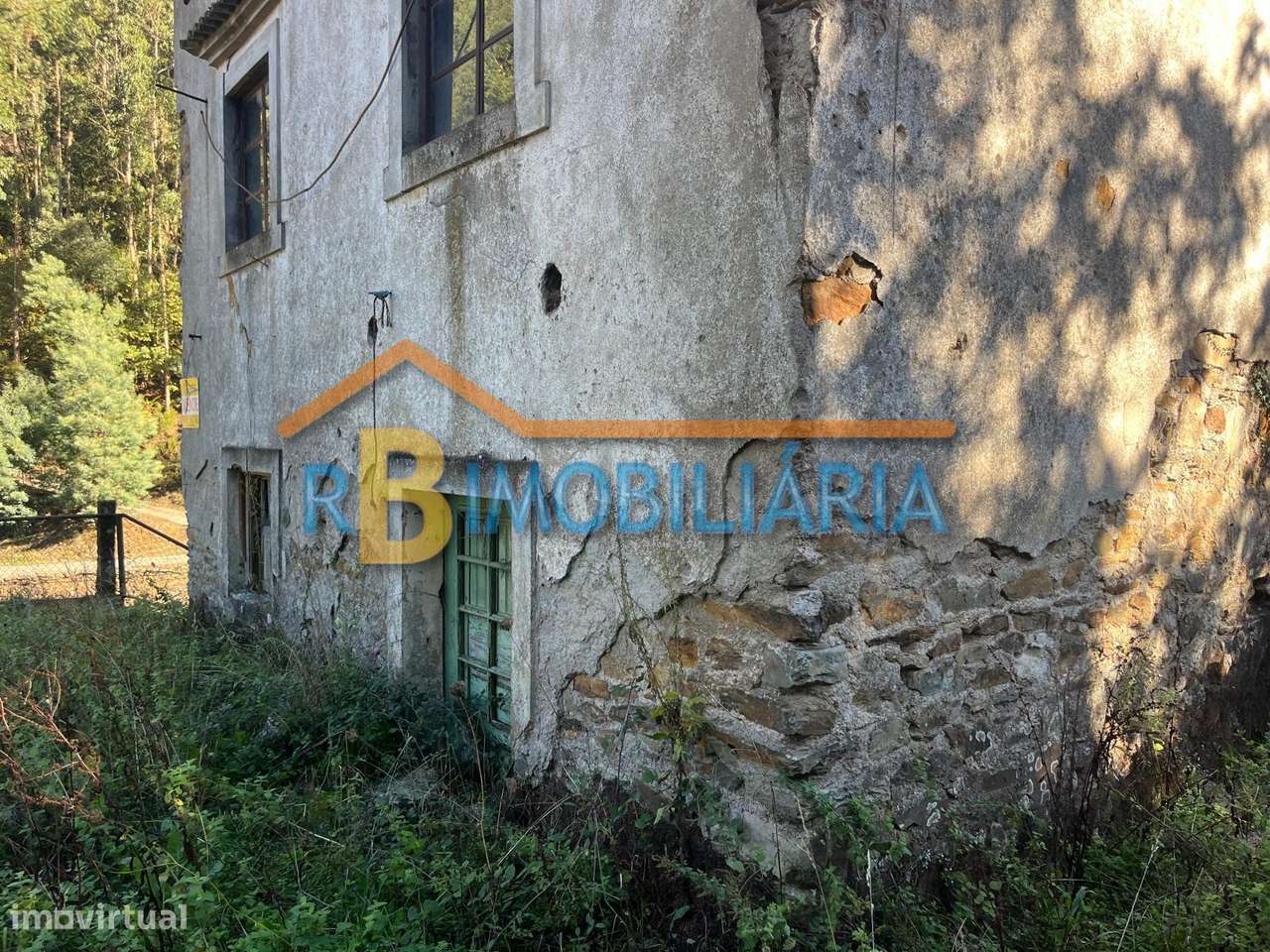 Moradia em pedra em Rio de Frades-7
