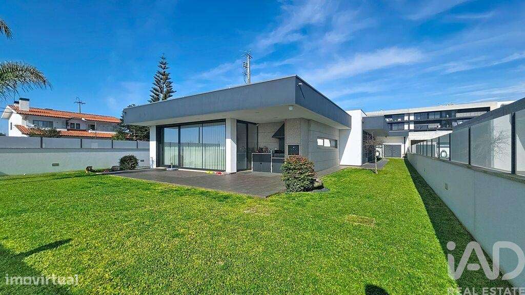 Moradia térrea T3 em Avanca de 168 m2 - Grande imagem: 2/31