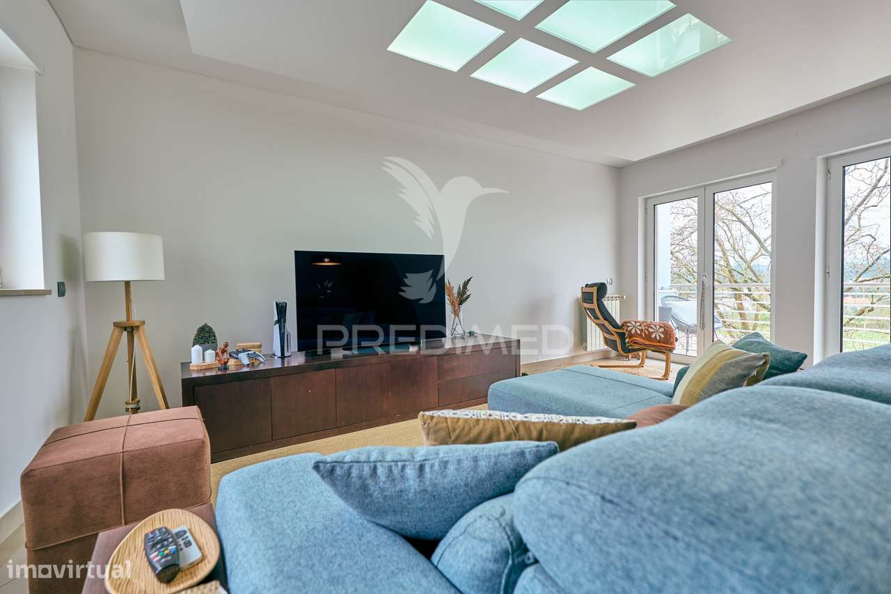 Apartamento T3 com áreas excepcionais e garagem box no centro de Fá... - Grande imagem: 5/40