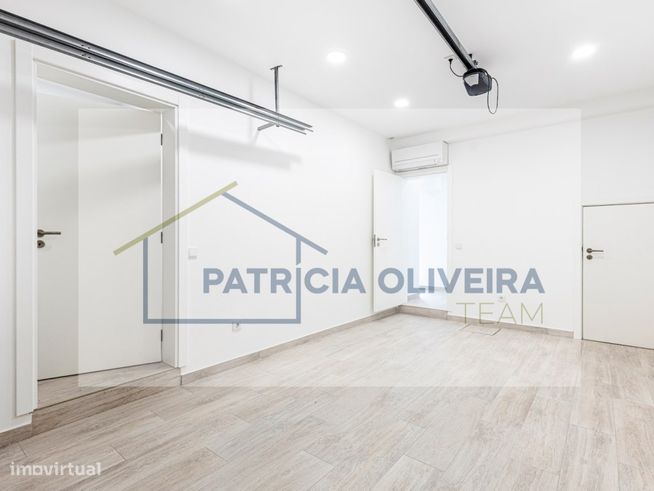 Moradia Duplex a Estrear com duas SUITES , dois TERRAÇOS E estacion...-27