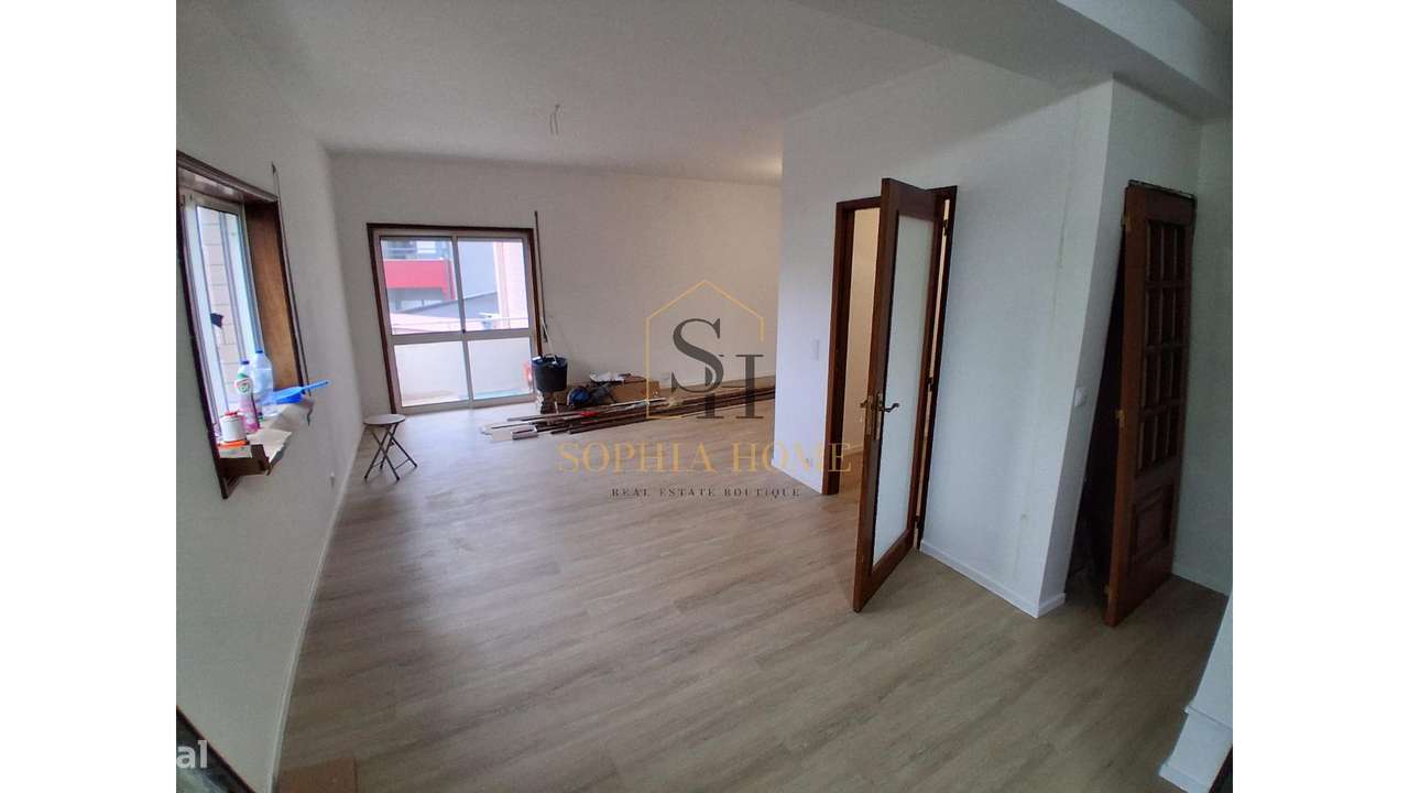 T2 Renovado em Baguim do Monte-25