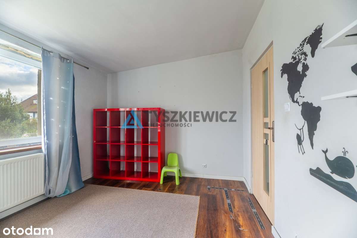 Dom w zabudowie bliźniaczej z ogrodem i sadem-12