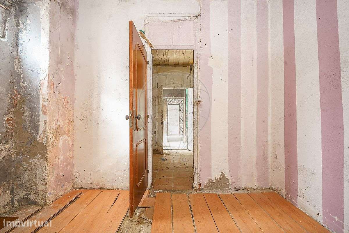 Moradia T0 para venda-0