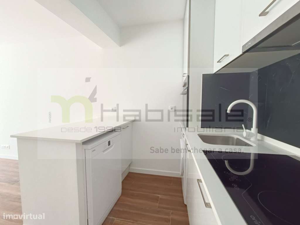 Apartamento T3 em Queluz com logradouro - Grande imagem: 5/17