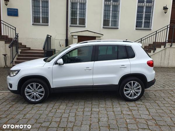 Volkswagen Tiguan 2.0 TDI DPF 4Motion DSG Cup Sport & Style - 4