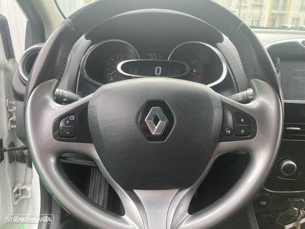 Renault Clio 0.9 TCe Limited - 17