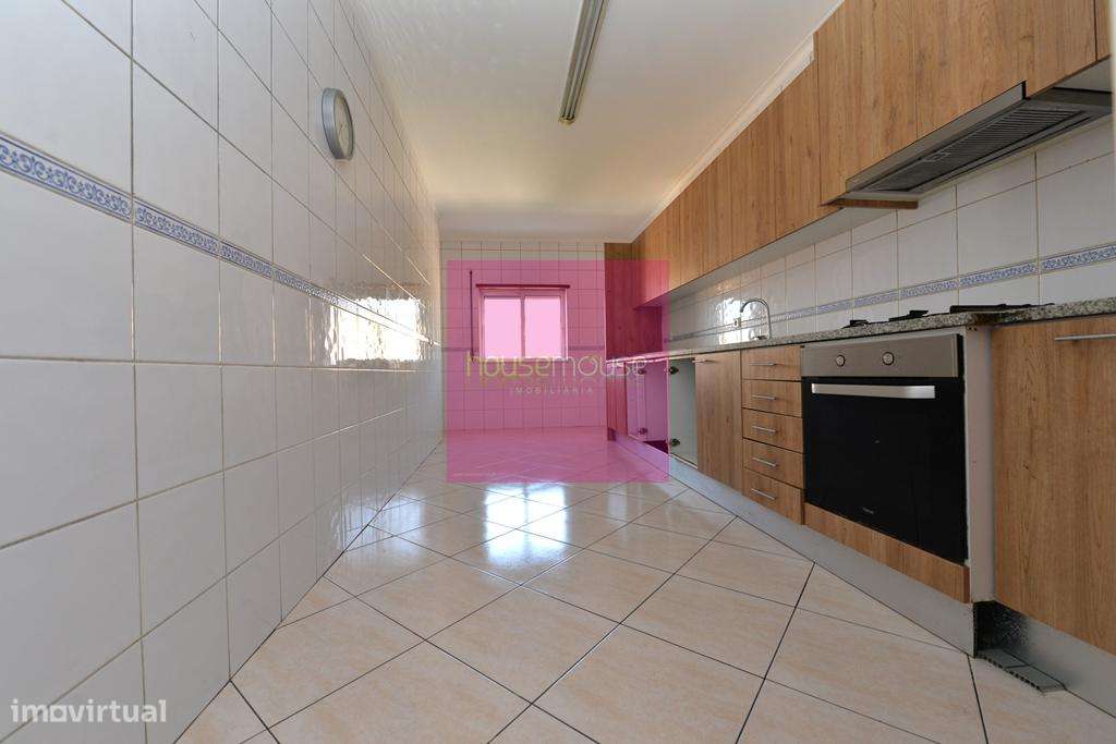 Apartamento T 3 Braga Lamaçaes-0