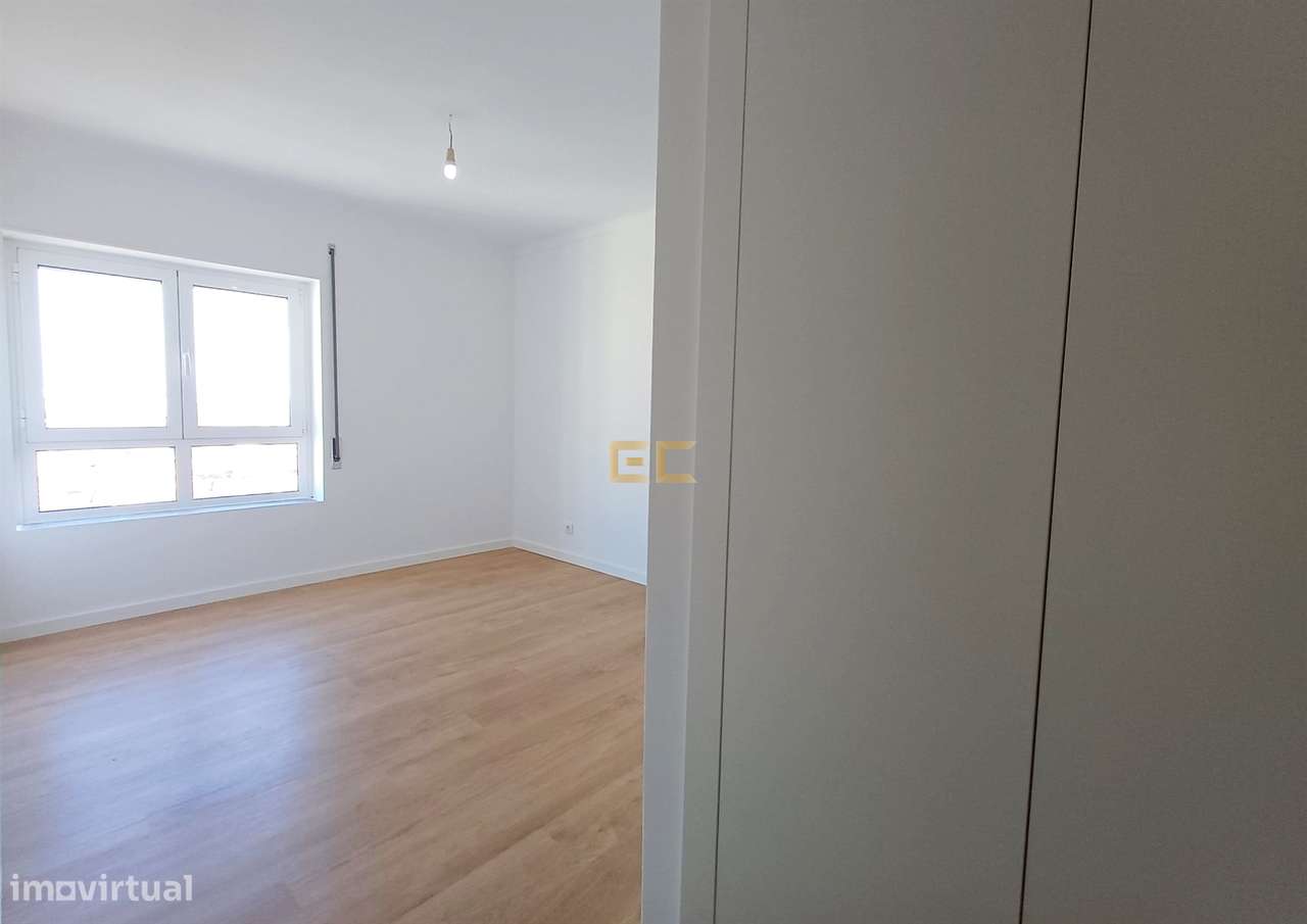 Apartamento T2 de Prestígio com Vista Mar!-40