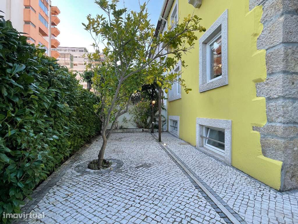 Moradia Geminada M3 com garagem em zona do Bairro Norton de Matos - Grande imagem: 5/19