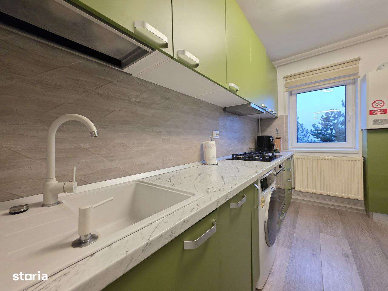 Apartament cu 2 camere de vanzare Central - Str. Crisan-11