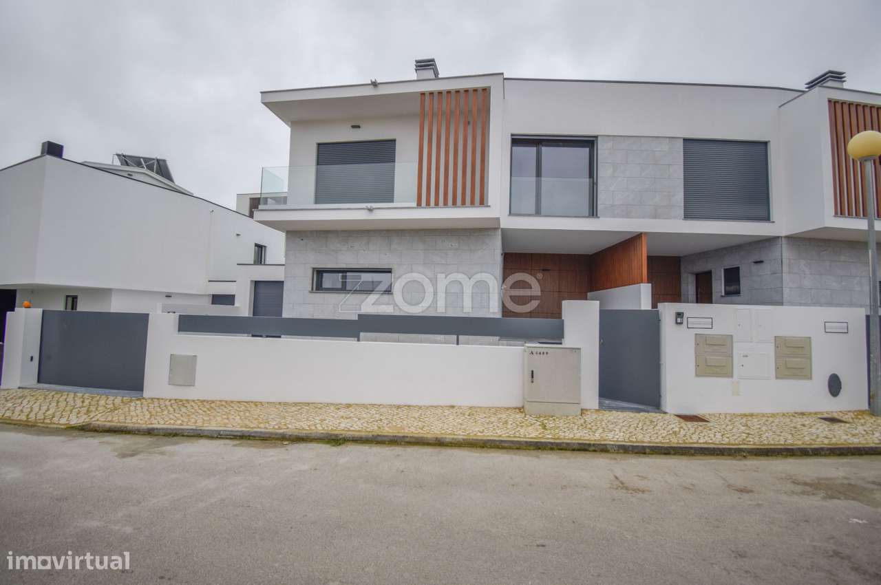 Moradia c/ Piscina NOVA - Grande imagem: 5/38