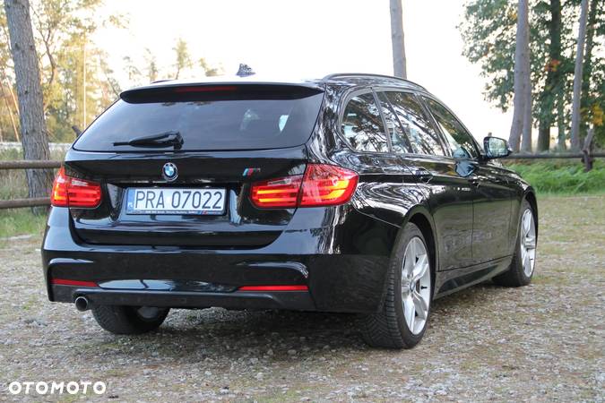 BMW Seria 3 320d xDrive M Sport - 6