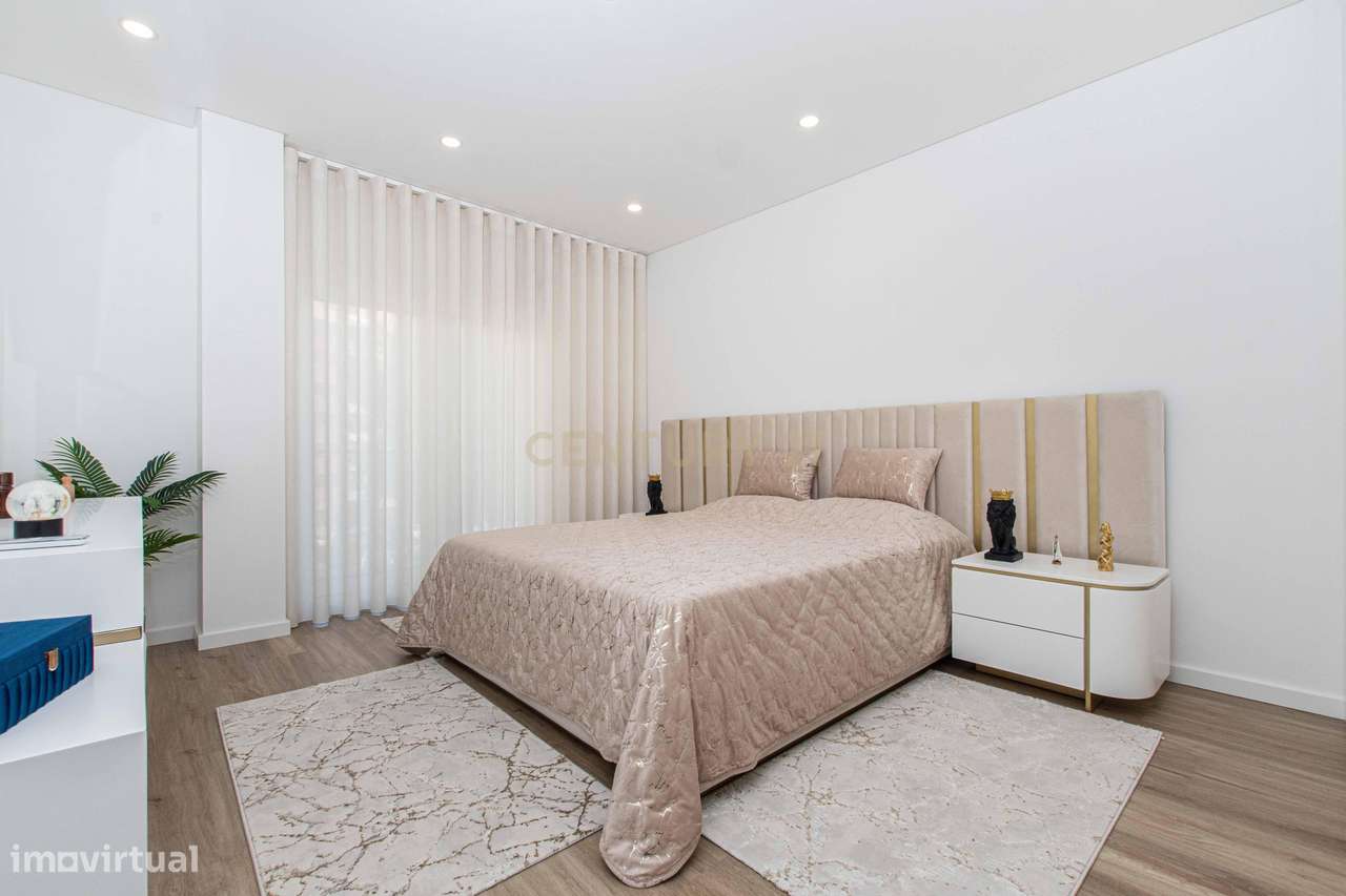 Apartamento Collection | T3 Premium Semi-Novo, Totalmente Mobilado, co-24