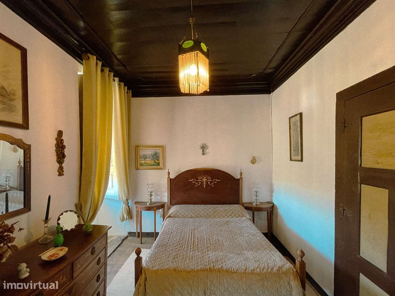 Quinta com Casa senhorial brasonada do Século XVIII na região do Douro-55