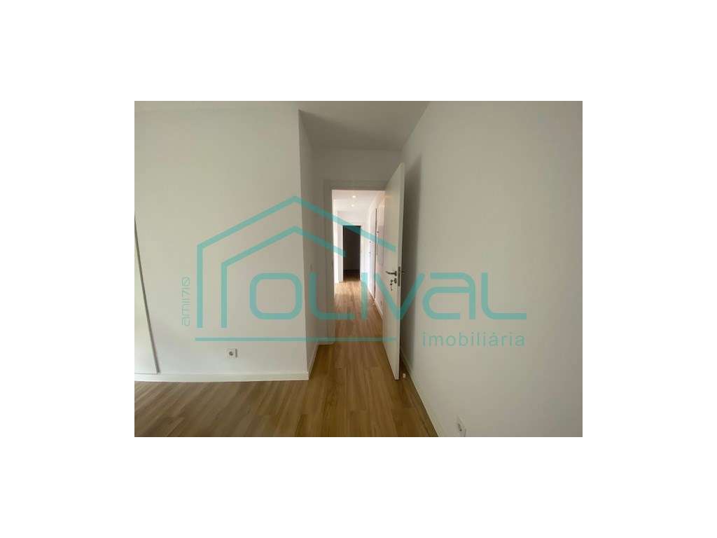 Apartamento t2 à venda na Avenida Padre Bartolomeu de Gusmão-10