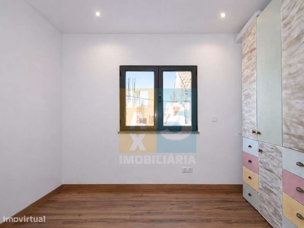 Moradia com 2 terraços em zona calma - Montijo-14