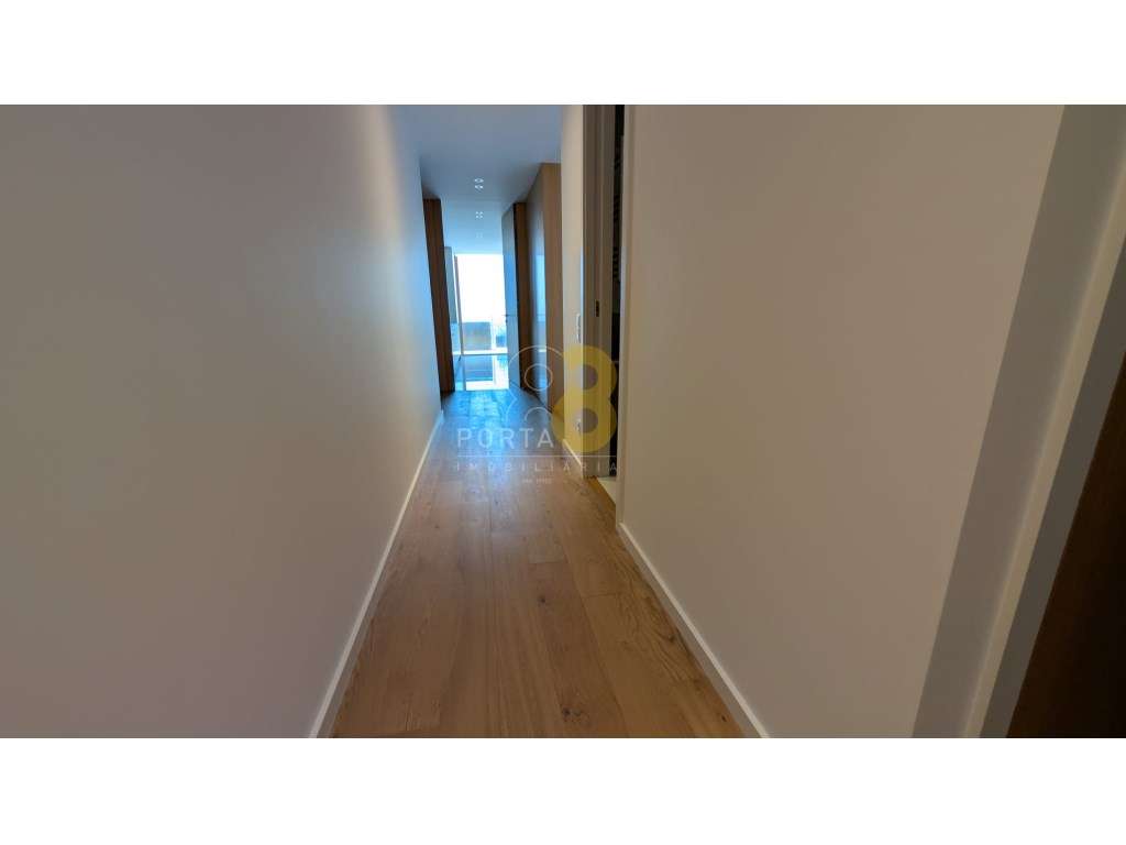 T3 c/varanda e vista mar em Vila Nova de Gaia-14