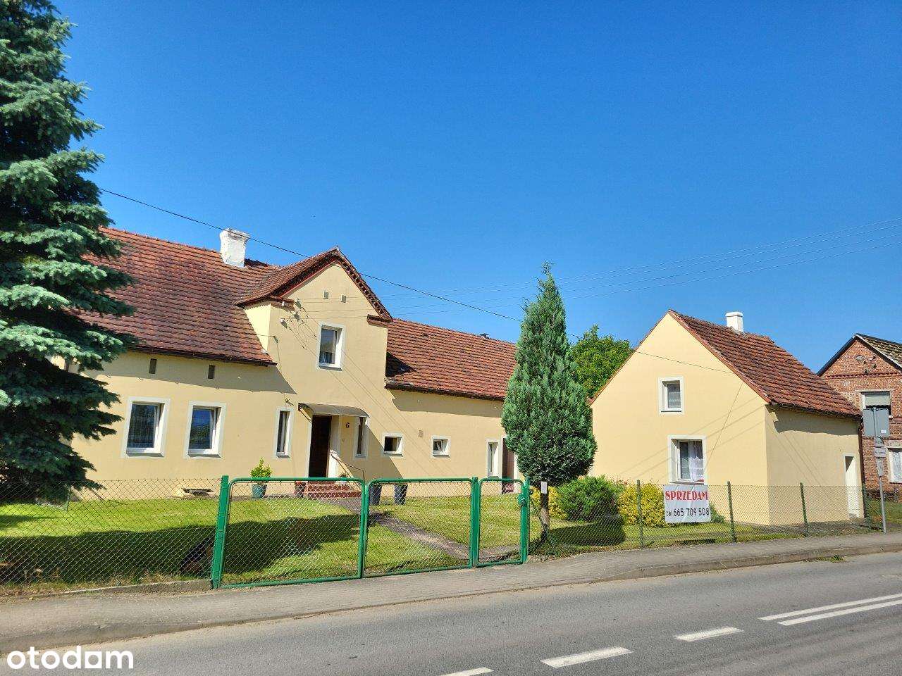 Sprzedam dom - Pełny obrazek: 1/17