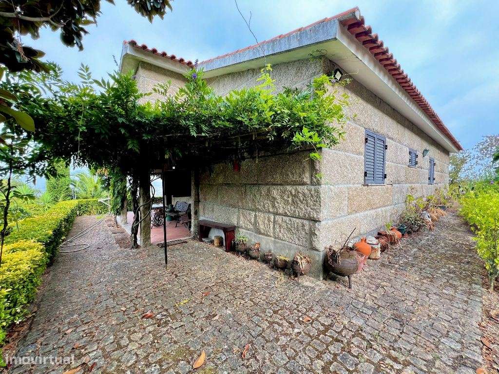 Quinta Exclusiva em Pedra T4 em Jazente com Vista Panorâmica sobre ...-13