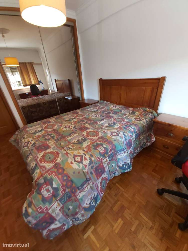 Quarto, São Domingos de Benfica, Estrada da Luz - Grande imagem: 5/7