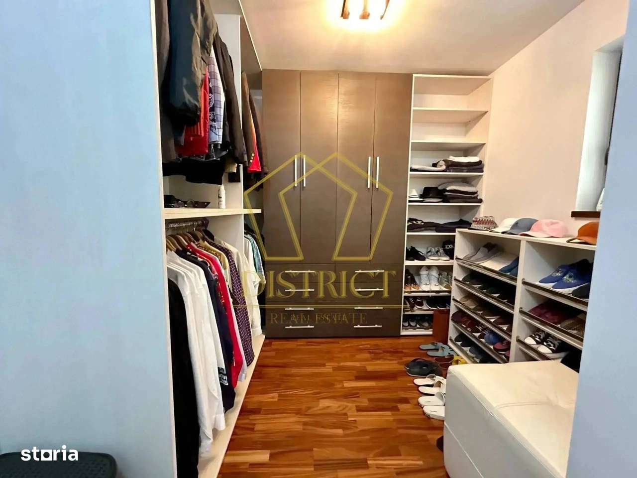 Casa/pensiune cu 13 apartamente si anexe | Olimpia - Stadion - Imagine principală: 3/15