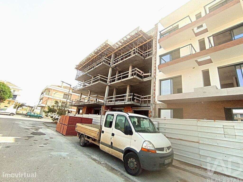 Apartamento T2 em Atouguia da Baleia de 93,00 m2 - Grande imagem: 3/30