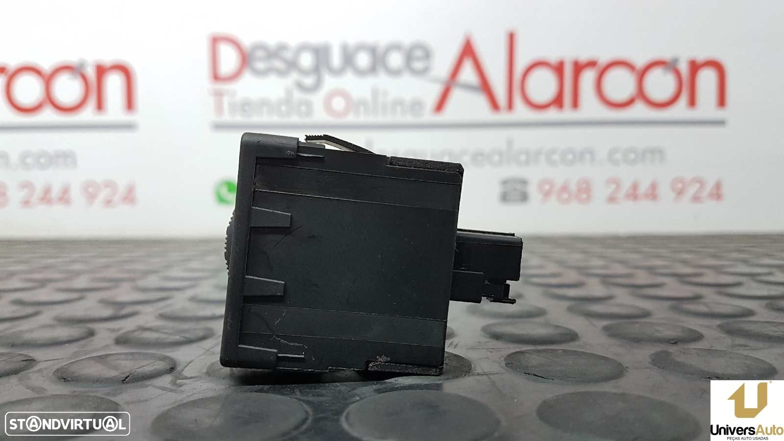 CONTROLE DE AJUSTE DE LUZES CITROEN C3 PICASSO SX - 2