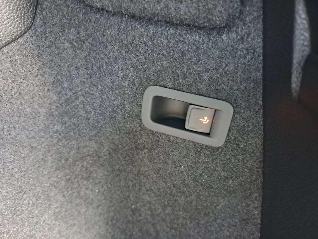SKODA KAROQ 1.5 TSI 150KM DSG SPORTLINE, dostępny od ręki, fabryczny hak