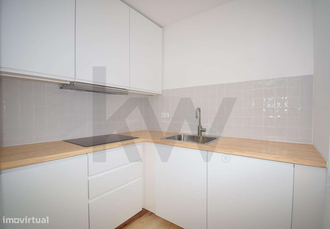 T1 totalmente remodelado na Madragoa - Grande imagem: 5/7