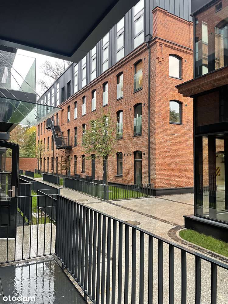 Klimatyczne mieszkanie w prestiżowej inwestycji!-1