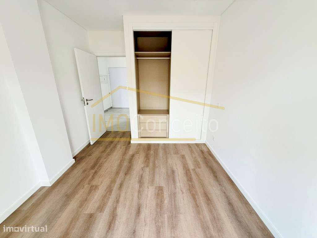 O SEU REFÚGIO NA NAZARÉ PODE ESTAR AQUI! T1+1 COM PISCINA, GARAGEM ...-6
