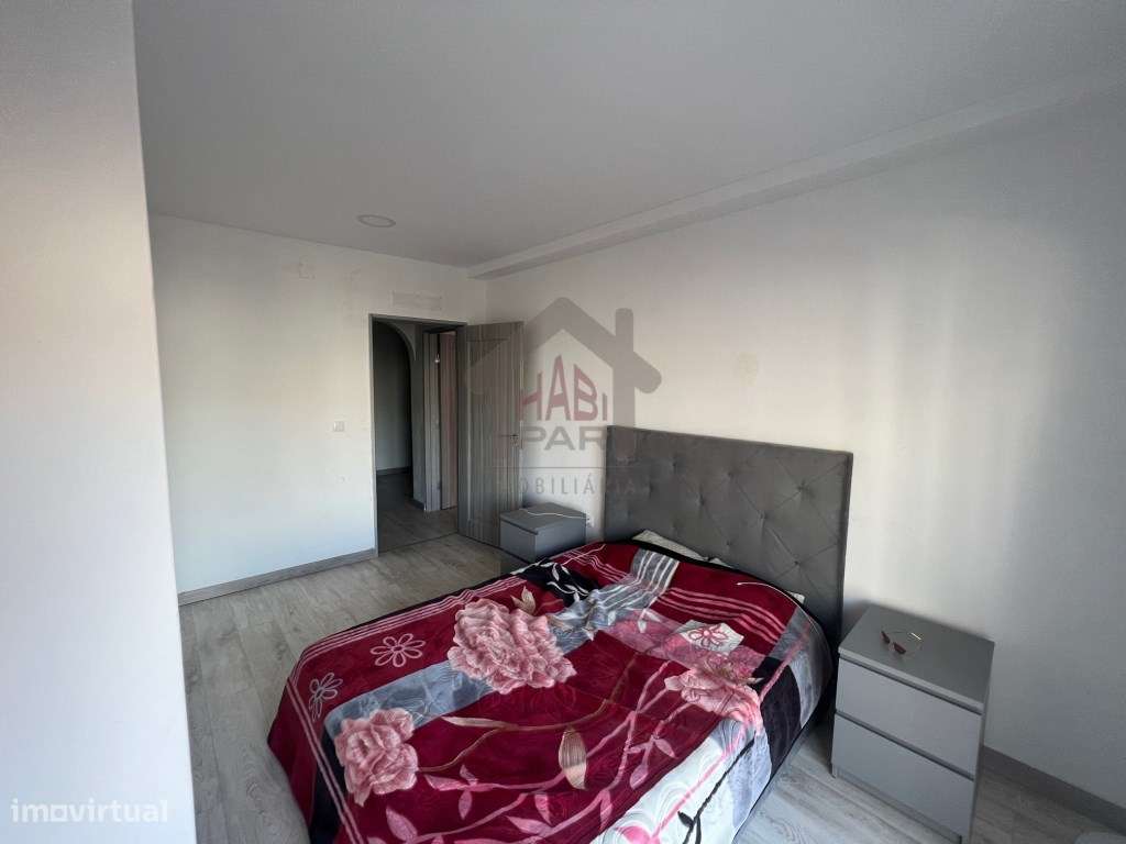 Excelente Andar Moradia ,Com Logradouro-14