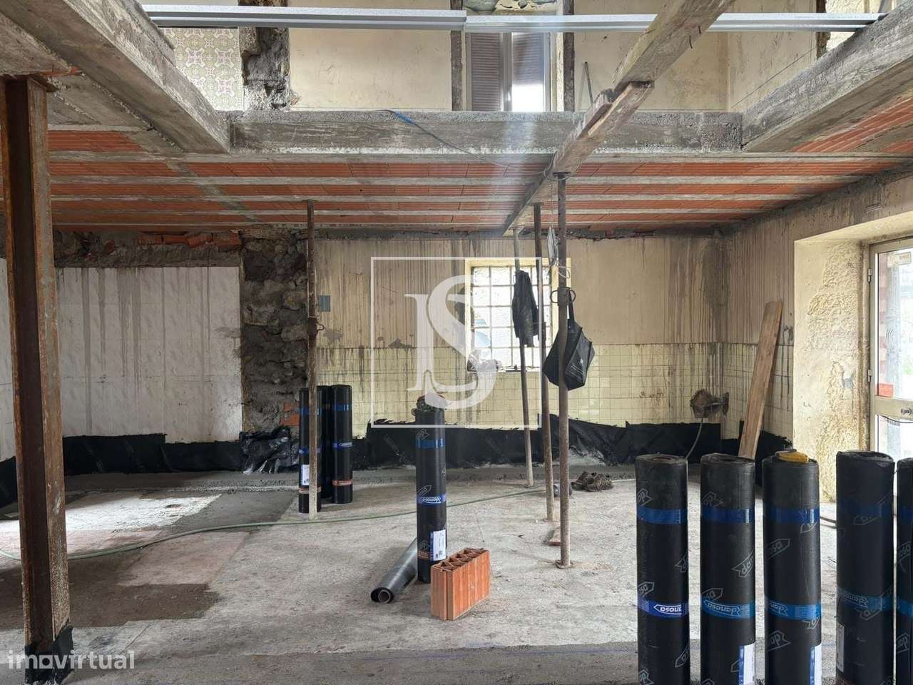 Moradias em Banda com Garagem Box – Viva com Conforto e Comodidade - Grande imagem: 3/20