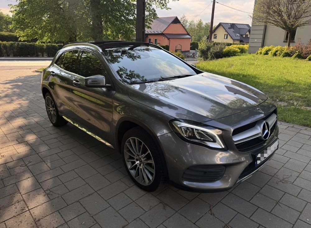 Mercedes-Benz GLA 220 d 7G-DCT AMG Line 2019