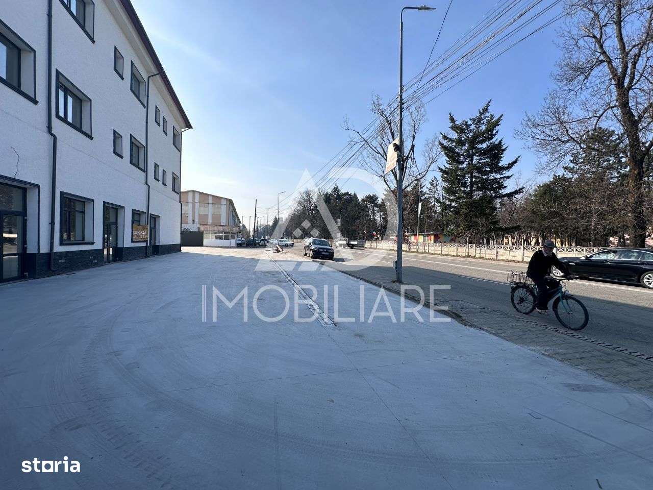 Închiriere clădire situată pe Calea București, Târgu-Jiu / 0% comision - Imagine principală: 2/13