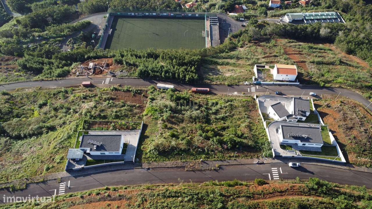 Terreno com Vista Panorâmica em Santa Cruz, Madeira - Grande imagem: 5/9