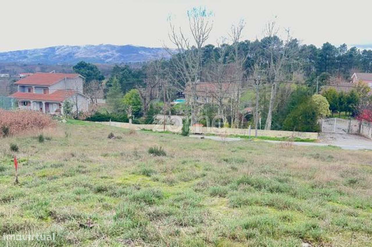 Terreno, 1 005 m², Mouçós e Lamares-8