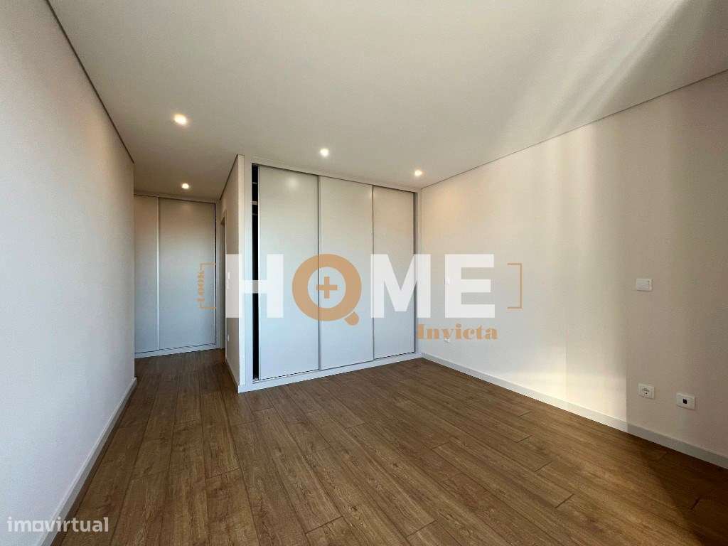 EXCELENTE Apartamento T3 NOVO | em plena Av. da Boavista-19