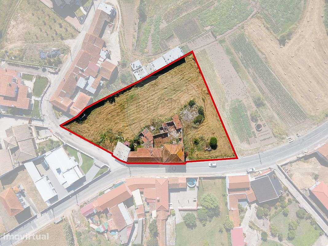 Moradia T4 para venda-32