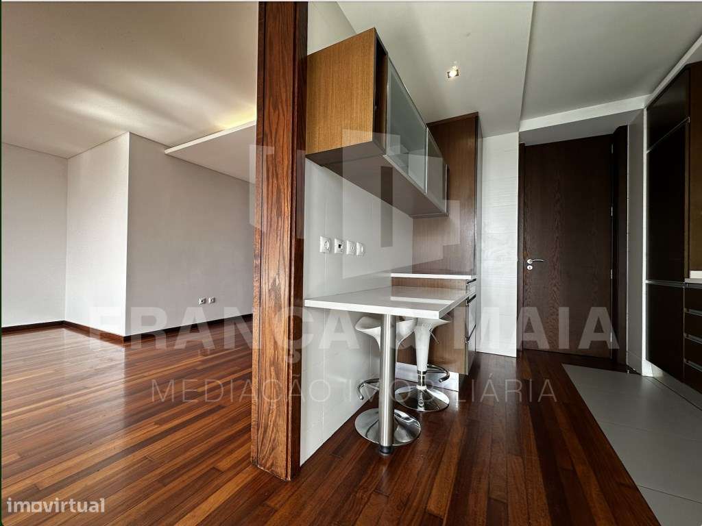 Apartamento T2 para arrendamento - Canelas - Grande imagem: 5/23