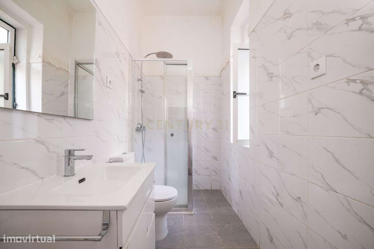 Apartamento T3+1 com varanda | Rua Guerra Junqueiro, Coimbra-9