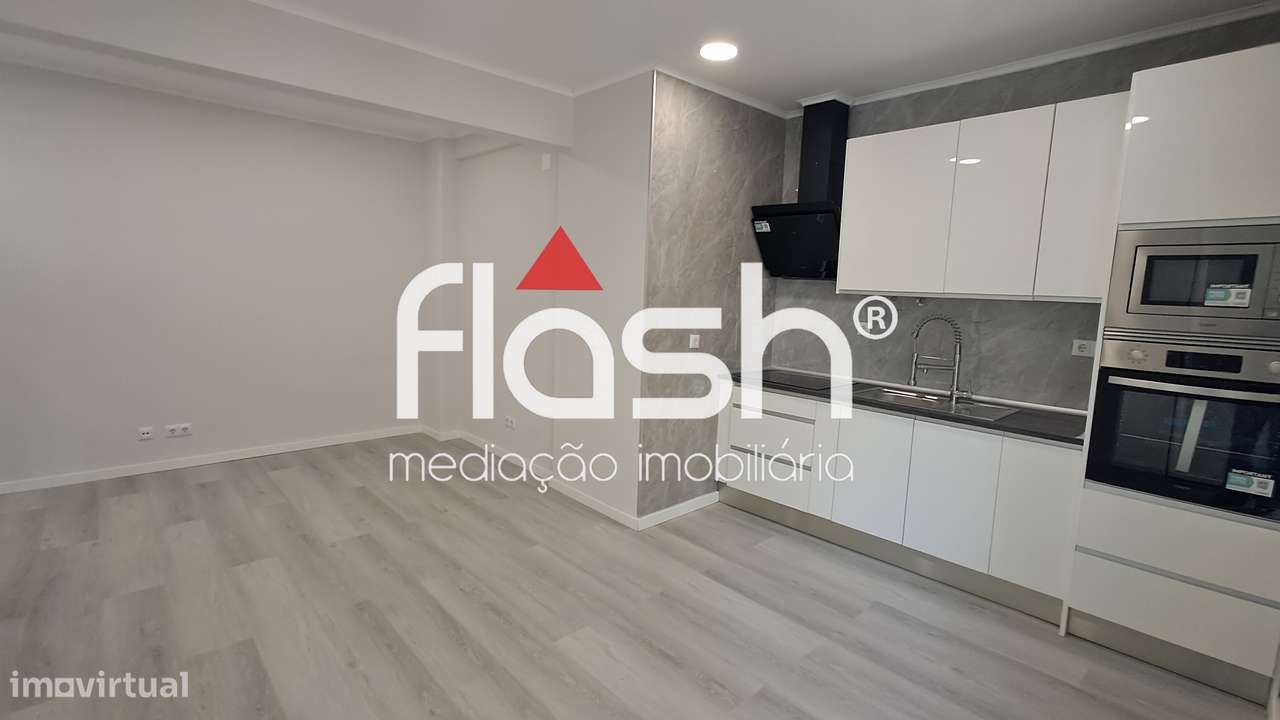 T1 Remodelado no centro da Amadora-6