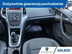 Opel Astra - 9