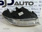 Farol Esquerdo - Volkswagen Passat B5.5 - 4